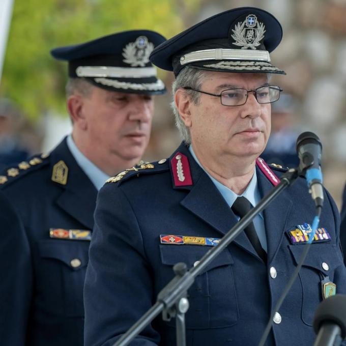 αρχηγοσ ελ.ασ.