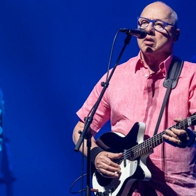 frontman των Dire Straits _AMNA