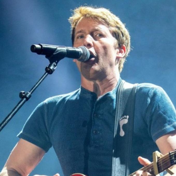 Τζέιμς Μπλαντ_amna