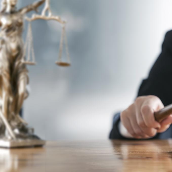 Γιατί 83χρονη μήνυσε την αστυνομία της Καλιφόρνια;