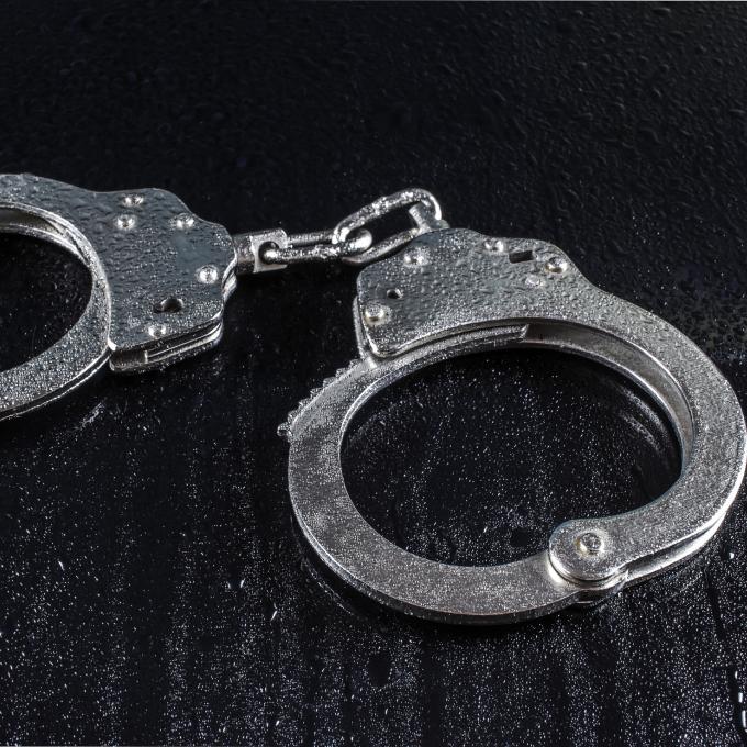 istock_arrest