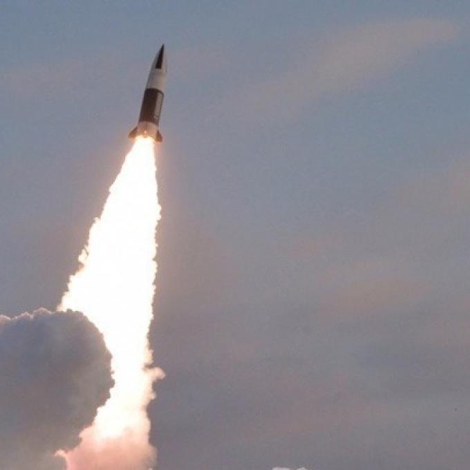 πύραυλοι μεγάλου βεληνεκούς