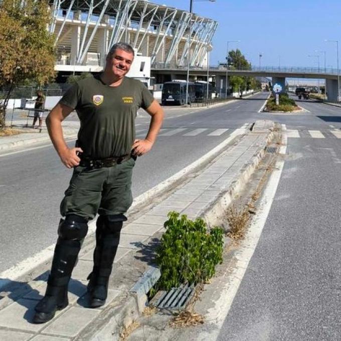 ΙΩΑΝΝΗΣ ΠΕΧΛΙΒΑΝΑΚΗΣ