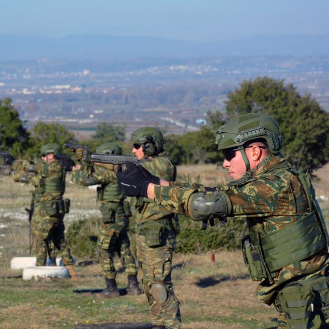 βολες πεζικου