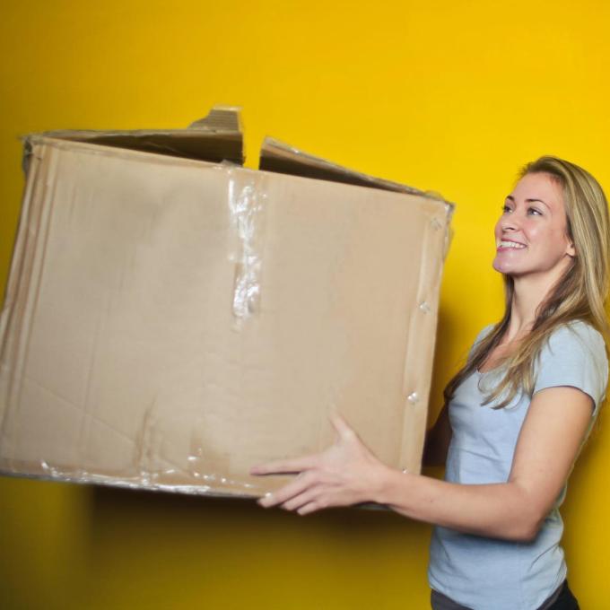 Μεταφορές και μετακομίσεις ένστολων με ειδικές τιμές από την εταιρεία Γ. Τσιπίλης