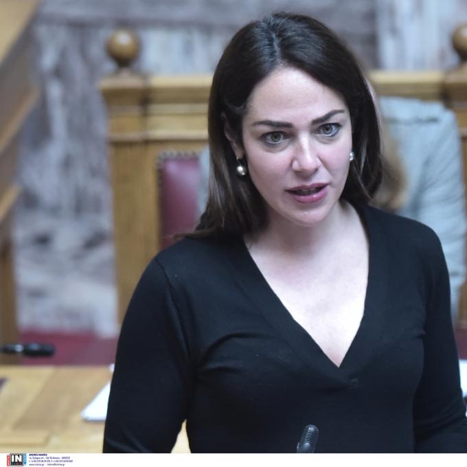 ΔΟΜΝΑ ΜΙΧΑΗΛΙΔΟΥ