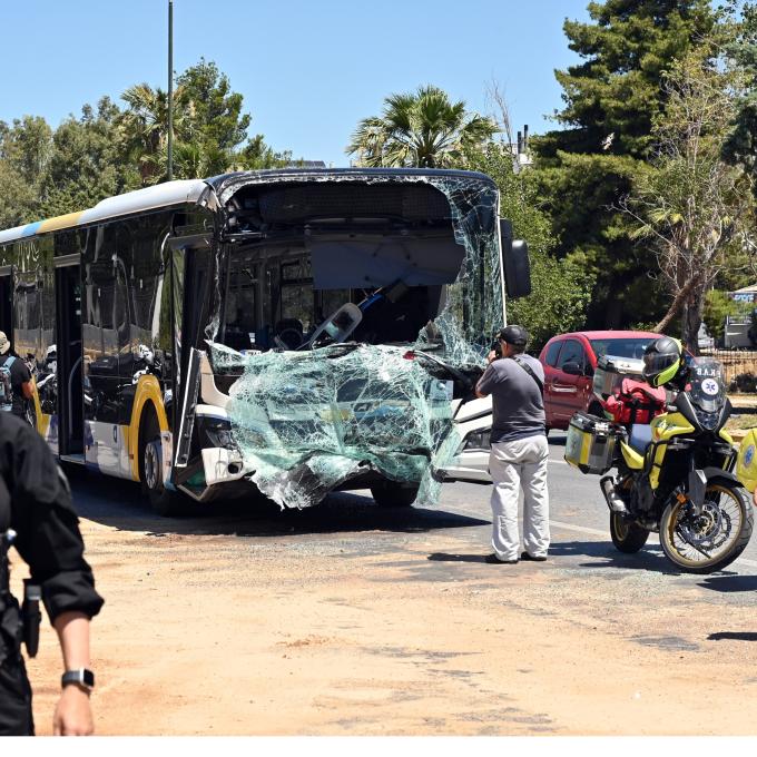 τροχαιο βουλα λεωφορεια