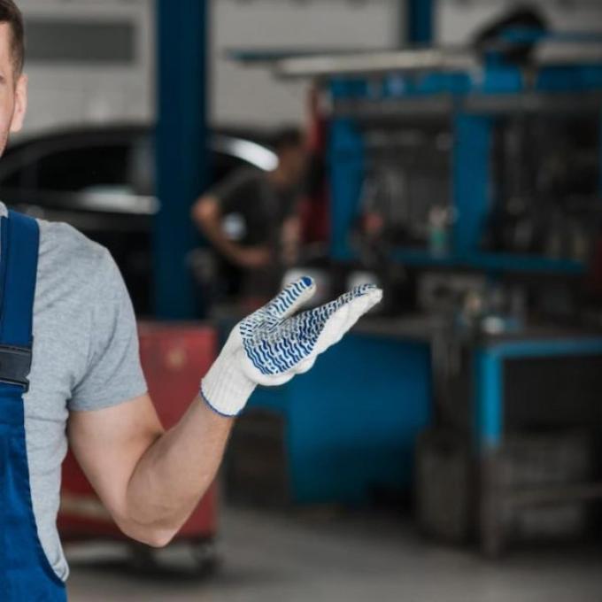 Προσφορά για ετήσιο service οχήματος από το Συνεργείο FmakService