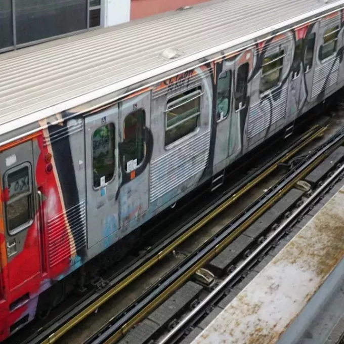 Μοναστηράκι: Αποβιβάστηκαν επιβάτες συρμού του ΗΣΑΠ λόγω έντονης μυρωδιάς -Η ανακοίνωση της ΣΤΑΣΥ <p>Πηγή: <a target="_blank" href="https://www.iefimerida.gr">iefimerida.gr</a> - <a target="_blank" href="https://www.iefimerida.gr/ellada/akinitopoiithike-syrmos-toy-isap-sto-monastiraki">Μοναστηράκι: Αποβιβάστηκαν επιβάτες συρμού του ΗΣΑΠ λόγω έντονης μυρωδιάς -Η ανακοίνωση της ΣΤΑΣΥ - iefimerida.gr</a></p>