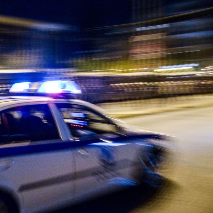 16χρονος άρπαξε το αμάξι της μητέρας του - Τον καταδίωξαν και εμβόλισε περιπολικό