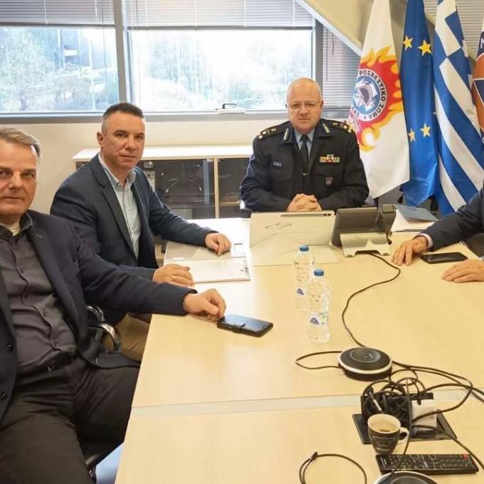 συνάντηση της Π.Ο.Ε.Υ.Π.Σ. με τον Αρχηγό του Πυροσβεστικού Σώματος