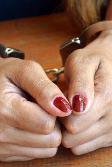 Συνελήφθη γυναίκα