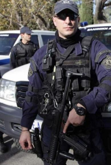 ΑΣΤΥΝΟΜΙΚΟΙ