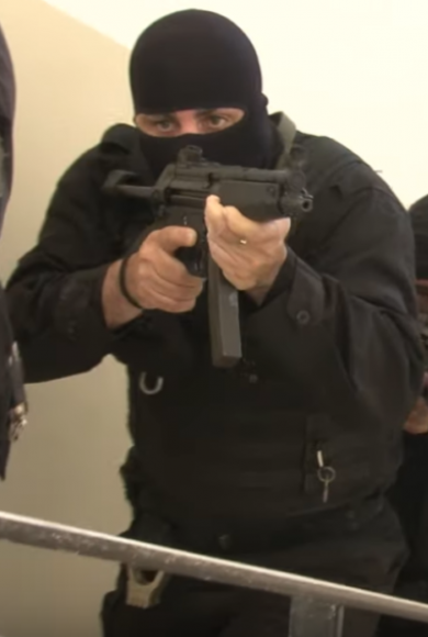 ΕΞΩΤΕΡΙΚΟΙ ΦΡΟΥΡΟΙ