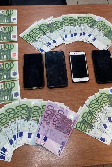 ΠΛΑΣΤΑ ΧΑΡΤΟΝΟΜΙΣΜΑΤΑ