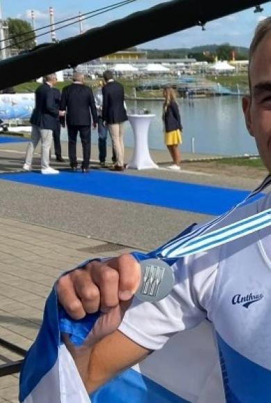 Αντώνης Παπακωνσταντίνου