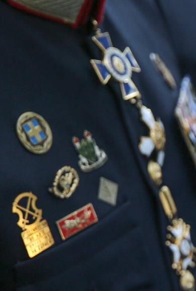 αποστρατοι