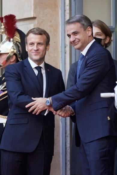 ΜΑΚΡΟΝ