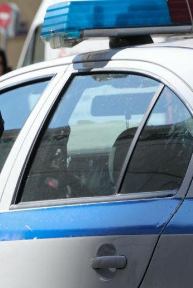 Αστυνομικοί του τμήματος Ασφαλείας Άρτας συνέλαβαν τέσσερα άτομα για κατοχή ναρκωτικών