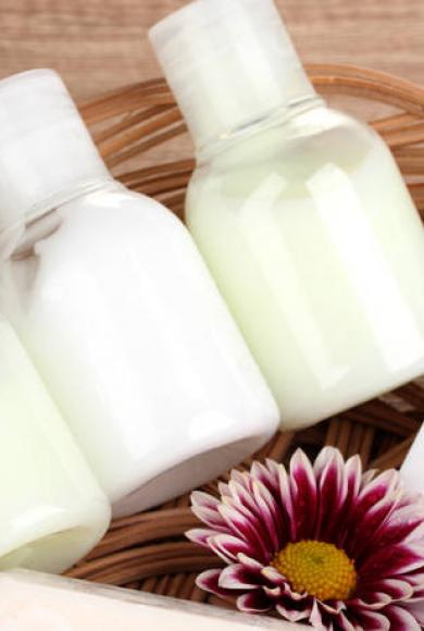 ΕΟΦ: Ανακαλεί γνωστό σαμπουάν για την τριχόπτωση