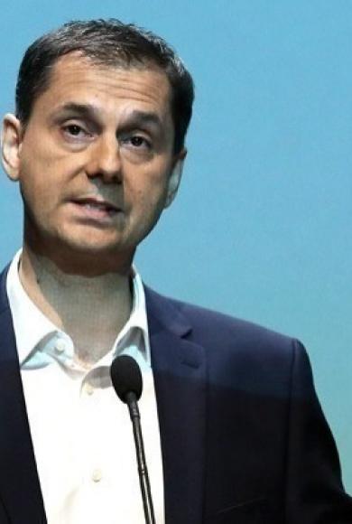 Χάρης Θεοχάρης 