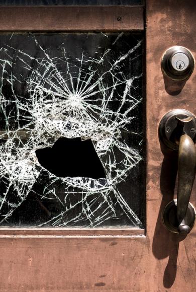 σπασμενο_pixabay