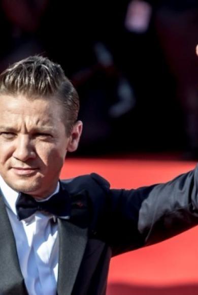 Τζέρεμι Ρένερ