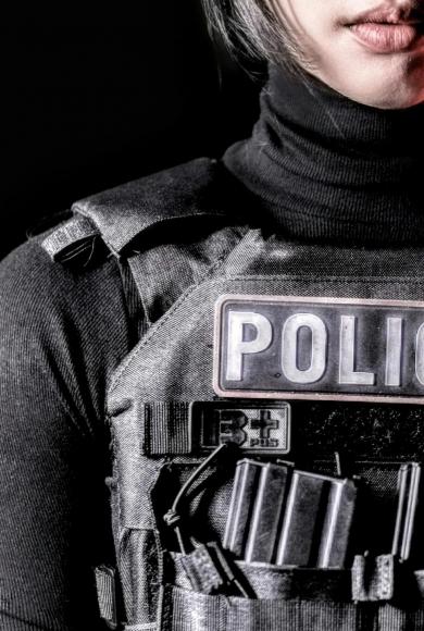 police_zino-vjq_jfvhrdc-unsplash