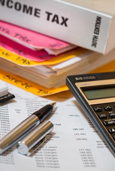 ΦΟΡΟΛΟΓΙΚΑ