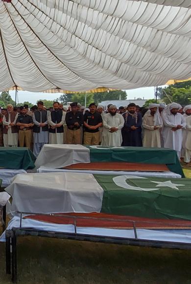 Αιματηρή επίθεση σε αστυνομικό κέντρο εκπαίδευσης στο Πακιστάν