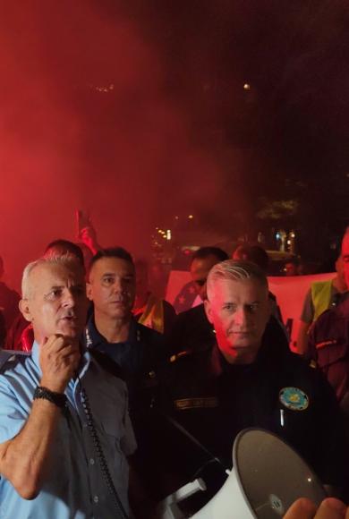 Γρηγόρης Γερακαράκος