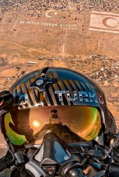 Προκαλεί το τουρκικό υπουργείο Άμυνας: Ανάρτηση με πιλότο πάνω από τον κατεχόμενο Πενταδάκτυλο