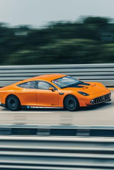 Ποια νέα μοντέλα θα αποκαλύψει η Mercedes το 2026