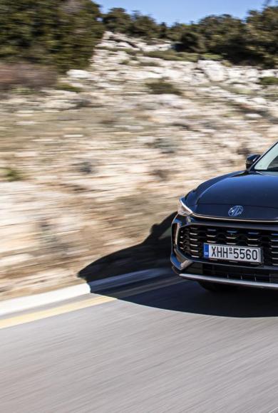 MG ZS Max: Το value for money οικογενειακό SUV από 20.950 ευρώ