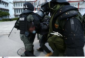 ΑΣΤΥΝΟΜΙΚΟΣ