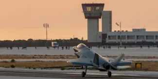 Στα Χανιά διεξάγεται αύριο ένα μέρος της Διακλαδικής Άσκησης Ελλάδος και ΗΠΑ με την επωνυμία «POSEIDON’S RAGE 22».  Ο Υφυπουργός Εθνικής Άμυνας κ. Νικόλαος Χαρδαλιάς,μαζί με τον Υπουργό Εξωτερικών Νικόλαο Δένδια και τον Πρέσβη των ΗΠΑ George Tsunis, θα μεταβούν, αύριο Τρίτη 19 Ιουλίου 2022, στην 115 Πτέρυγα Μάχης, για να παρακολουθήσουν τις δραστηριότητες της Ημέρας Διακεκριμένων Επισκεπτών (DV-DAY) της Διμερούς Διακλαδικής Άσκησης Ελλάδος και ΗΠΑ με την επωνυμία «POSEIDON’S RAGE 22», όπου μεταξύ άλλων συμπ