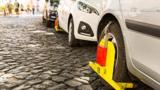 Oι νέοι «κυνηγοί κεφαλών» της Νέας Υόρκης-Aμοιβή 45 ευρώ για κάθε παράνομα παρκαρισμένο αυτοκίνητο