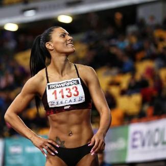 Ανδριάνα Φέρρα