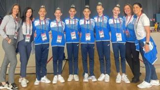 Ανσάμπλ Νεανίδων