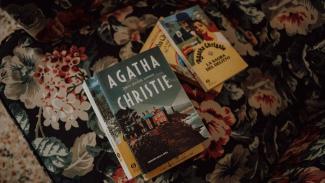 Περισσότεροι από 100 άνθρωποι έμειναν εγκλωβισμένοι στο σπίτι της Αγκάθα Κρίστι λόγω κακοκαιρίας