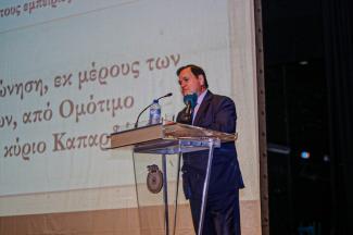 https://www.orthodoxianewsagency.gr/epikairotita/parousiasi-tou-vivliou-i-astynomia-dipla-ston-politi-oi-dikes-tous-empeiries-stin-kypro/