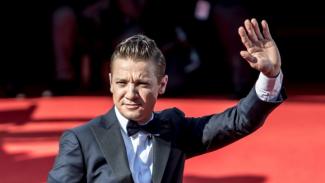 Τζέρεμι Ρένερ