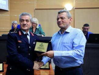 ΤΙΜΗΤΙΚΗ ΠΛΑΚΈΤΑ