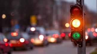 Δρόμους χωρίς φανάρια -Το ευρωπαϊκό πείραμα που προτείνει ο γιος του Σαρκοζί