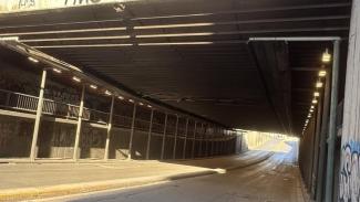 Σε ποιο σημείο της Αθήνας η οροφή γέφυρας είναι έτοιμη να καταρρεύσει;