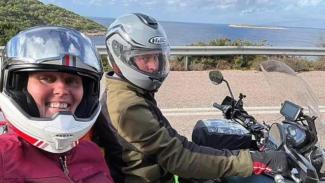 Ζευγάρι τουριστών καταδικάστηκε σε 10 χρονιά φυλάκιση για κατασκοπεία -Πού ταξίδευαν με τη μοτοσικλέτα τους