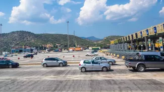 Οδηγός περνούσε από τα διόδια για 16 χρόνια χωρίς να πληρώνει -Τι έλεγε στους υπαλλήλους