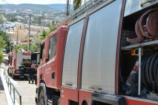 Συναγερμός για πυρκαγιά σε δύσβατη περιοχή στη Σαλαμίνα – Άμεση η επέμβαση της Πυροσβεστικής