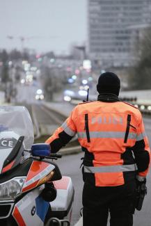 Σε ποια χώρα η τροχαία σταματά τα πρόστιμα και εκπαιδεύει τους παραβάτες