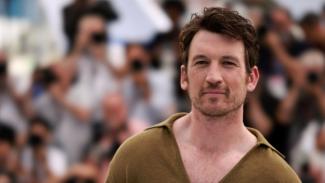 «Copperhead»: Μάιλς Τέλερ και Τζον Σουάμπ στο νέο θρίλερ της Black Label Media
